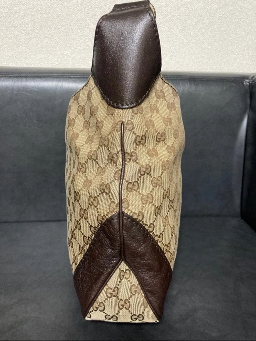 Gucci Brown GG Canvas Hobo Bag - Picture 2 of 16